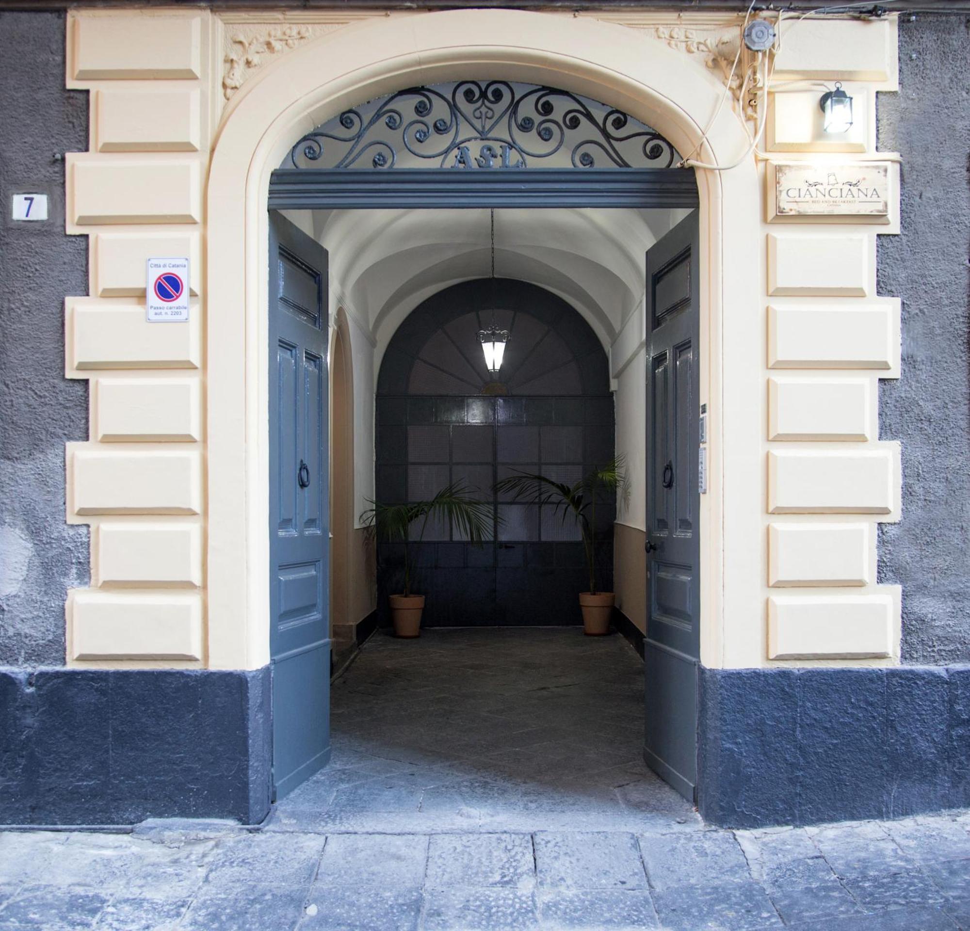 Cianciana Catânia Exterior foto